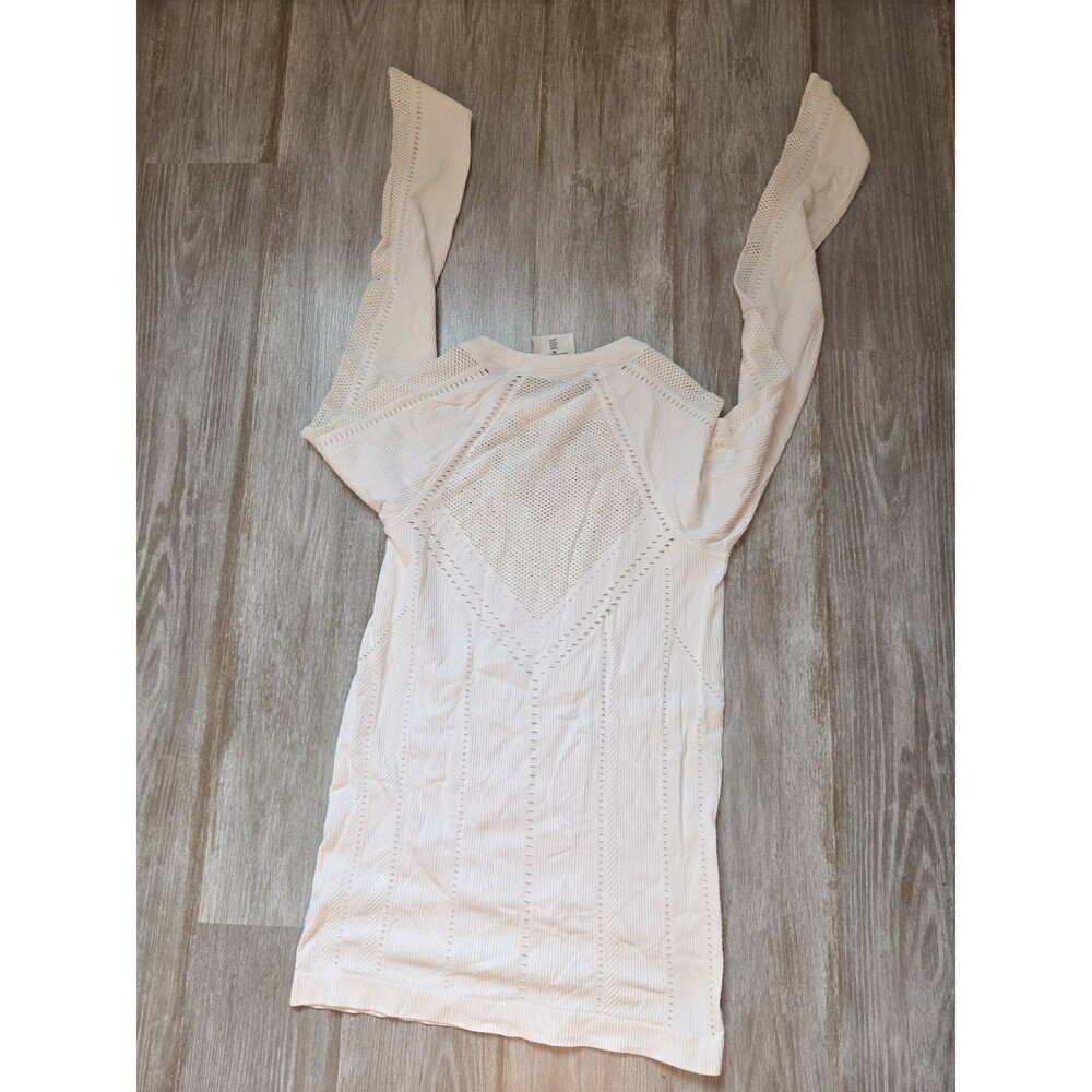 Athleta White Seamless Engineered Mesh Performance Long Sleeve Top Medium EUC - Picture 7 of 7